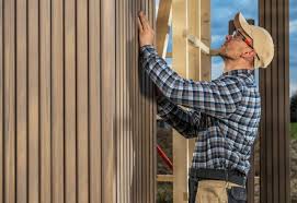 How To Choose The Right Materials for Your Siding Installation in 'Garrison, MD